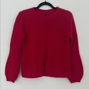 Grana 100% cashmere red bell sleeve sweater
